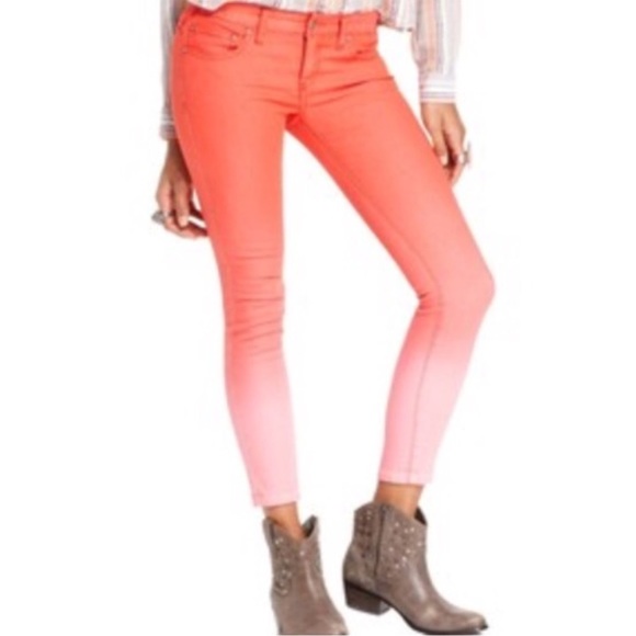 Levi's Denim - Levi’s Coral Ombré Mid Rise Skinny Jeans